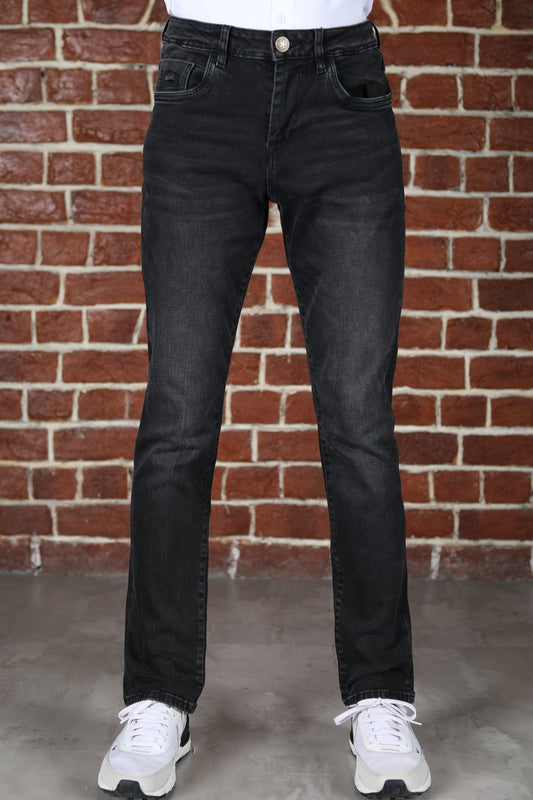 Titan Regular Slim Fit